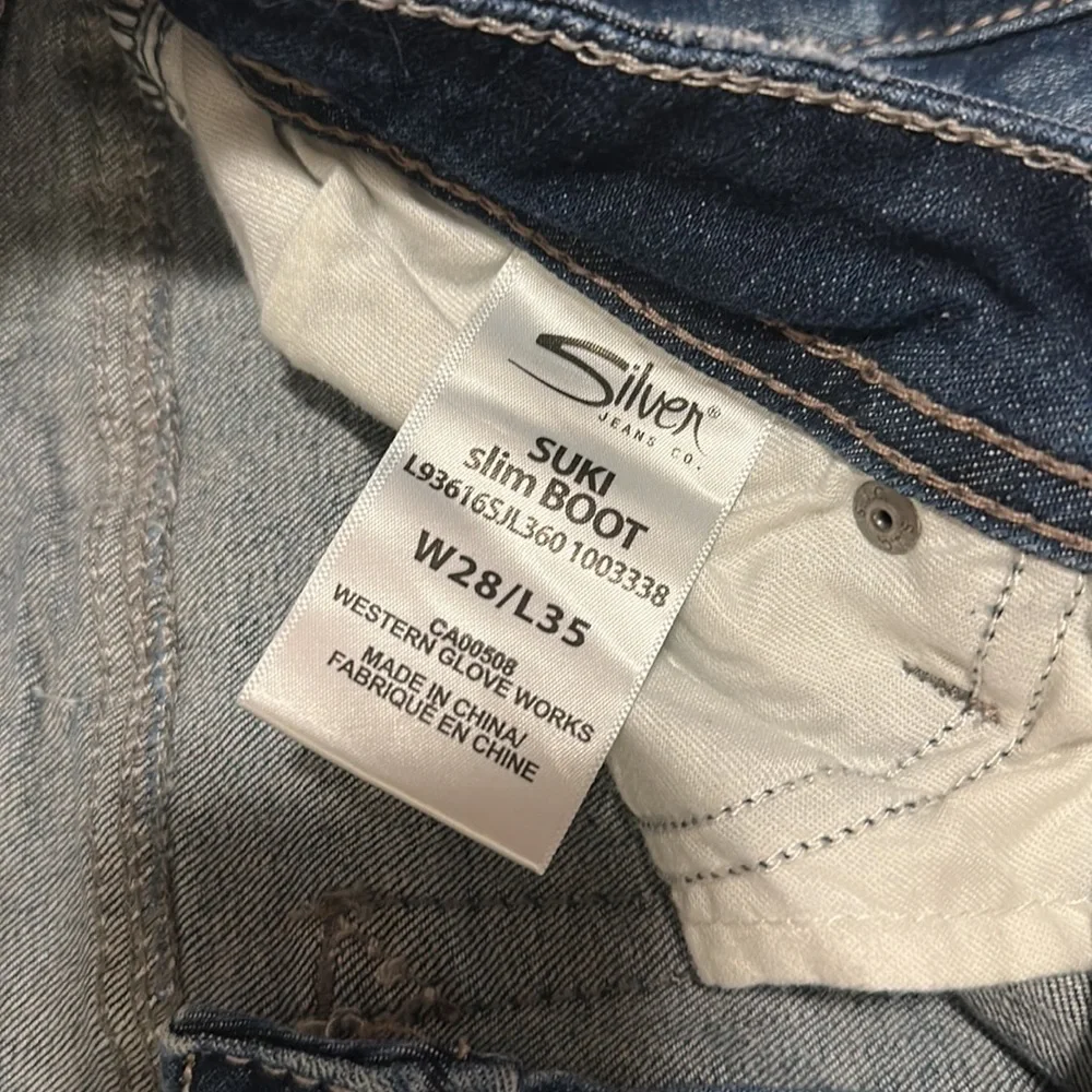 Silver Jeans - Picture 5 of 7
